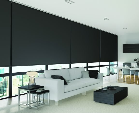 BLACK ROLLER BLIND