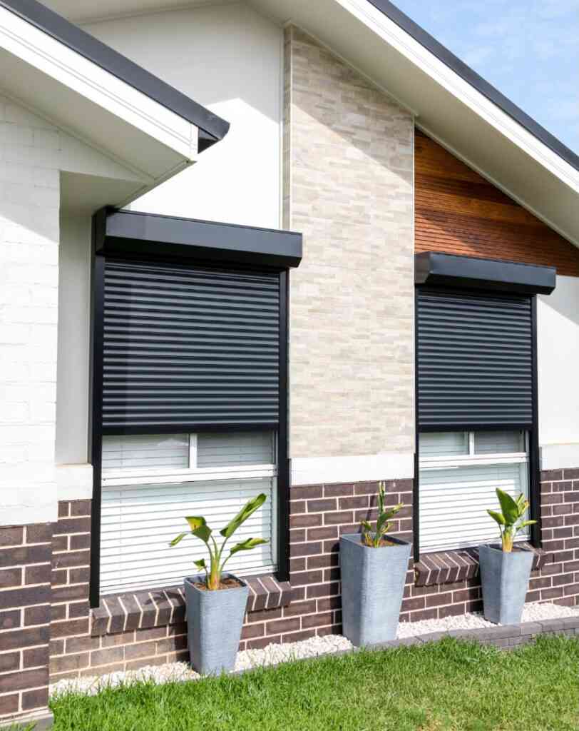 Outdoor Blinds & Shutters - Inland Blinds & Shutters